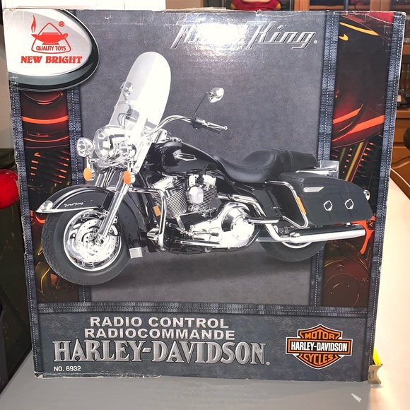 Rare Collectible New Bright Harley Davidson Road King RC - Excellent Condition - Picture 4 of 9